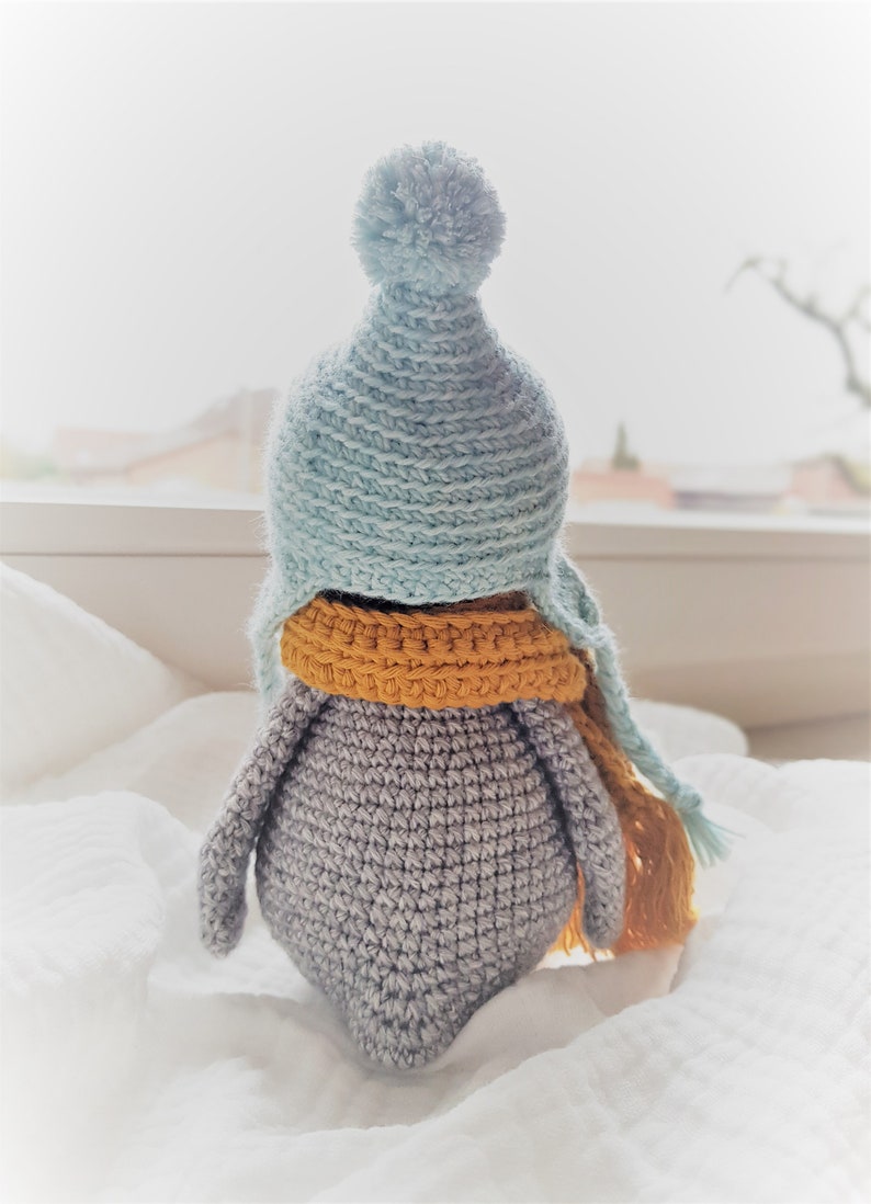 Snowcap Penguin Crochet Pattern