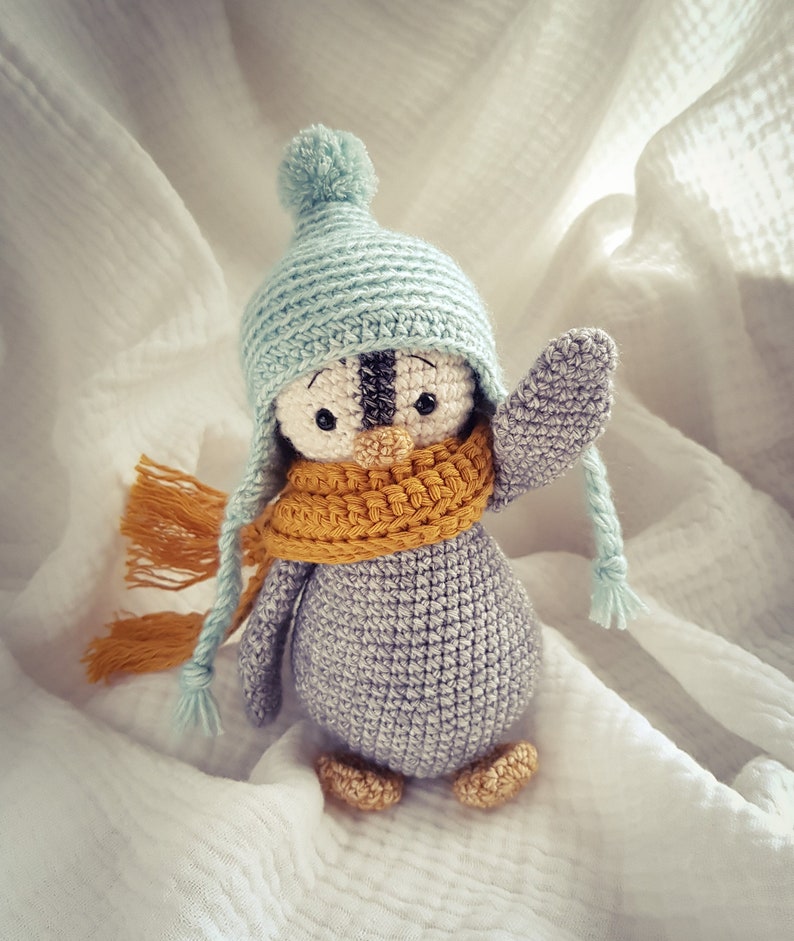 Snowcap Penguin Crochet Pattern