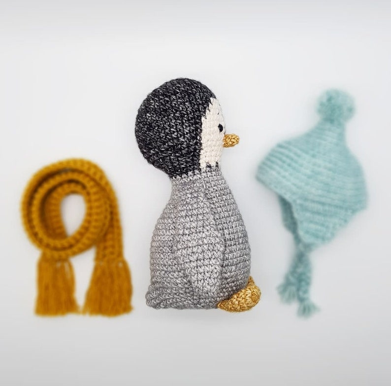 Snowcap Penguin Crochet Pattern